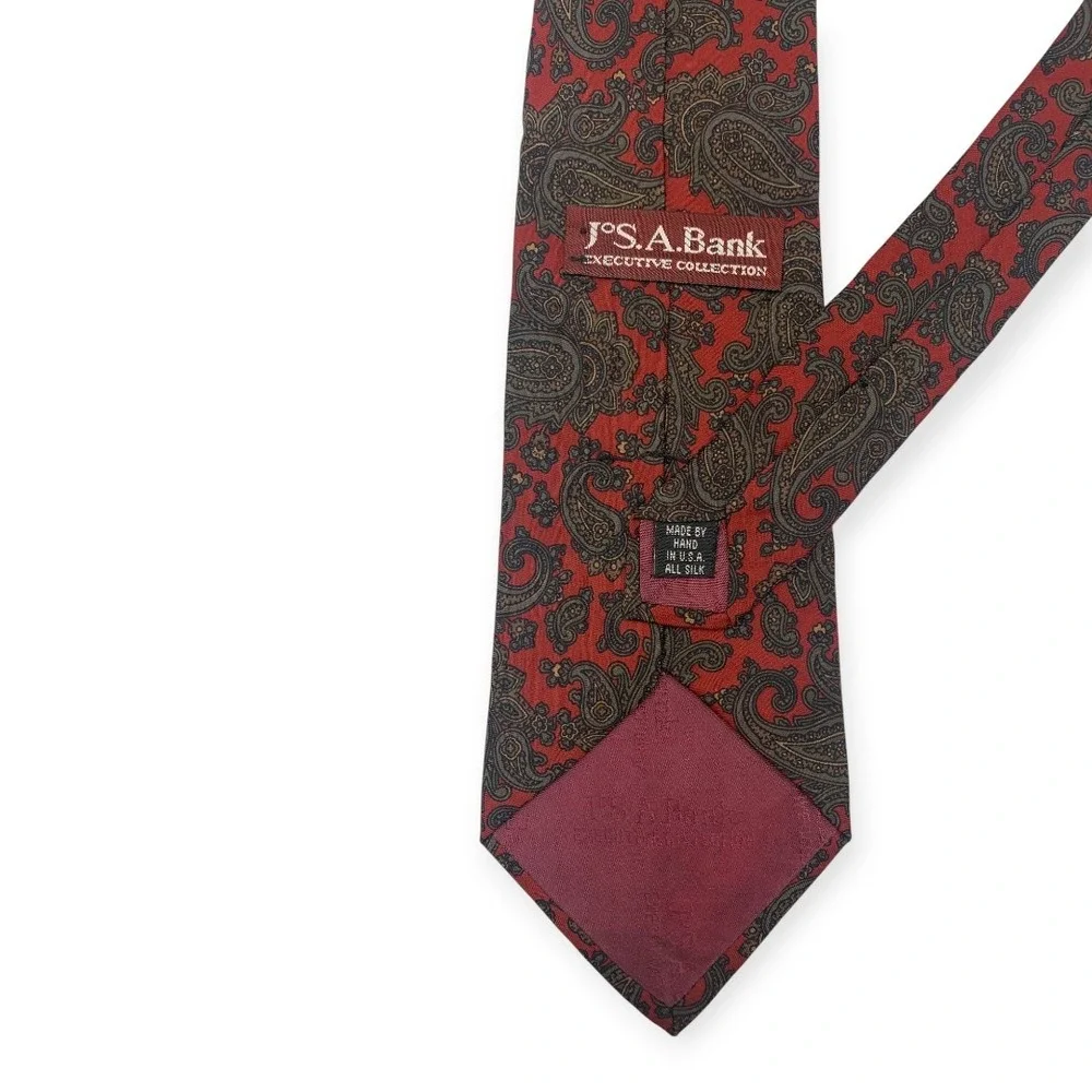 Jos A Bank Executive Collection Men's Red‎ Paisley Silk Necktie Short